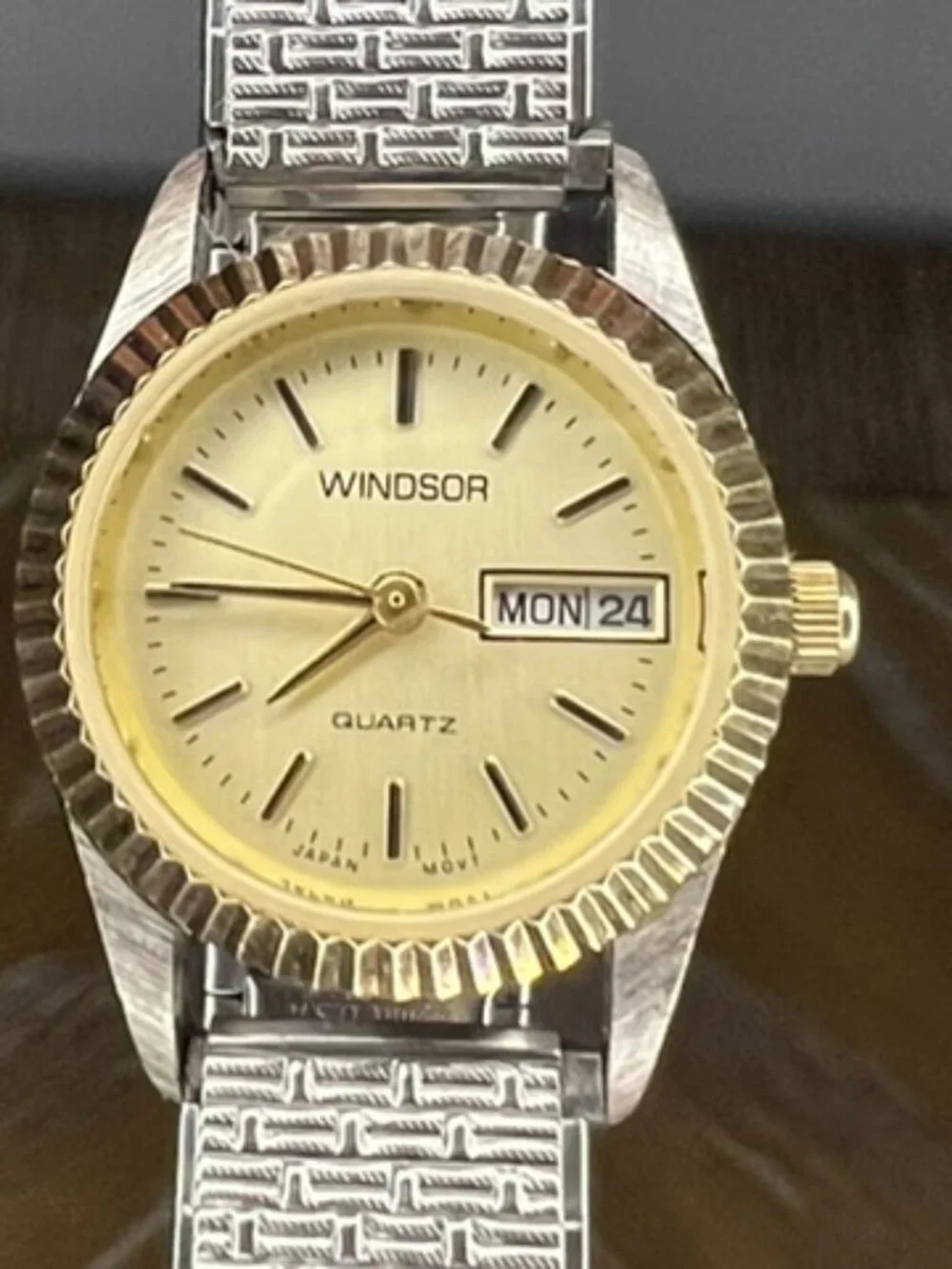Windsor, Women Watch Vintage Quartz